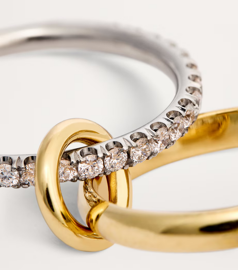 💍Where Classic Meets Contemporary: The 4-in-1 Harmony Ring